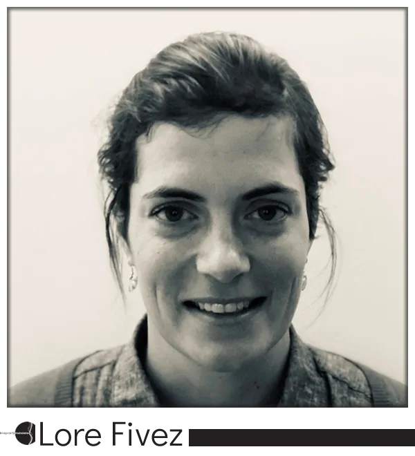 Portret van Lore, kinesiste gespecialiseerd in pediatrische revalidatie